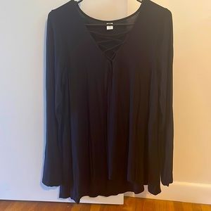 Old Navy long sleeve Black shirt size medium